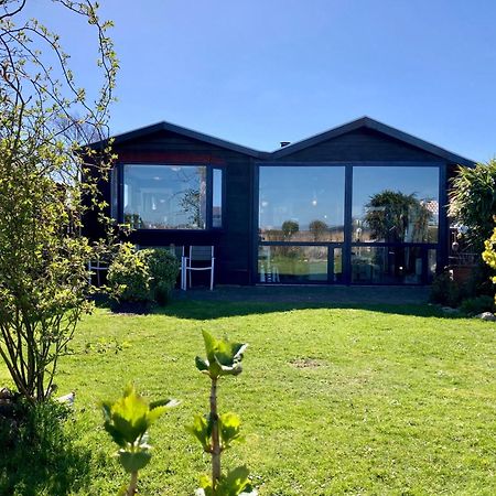 House Marijke With Winter Garden And Direct Access To The Lauwersmeer Anjum Exteriér fotografie