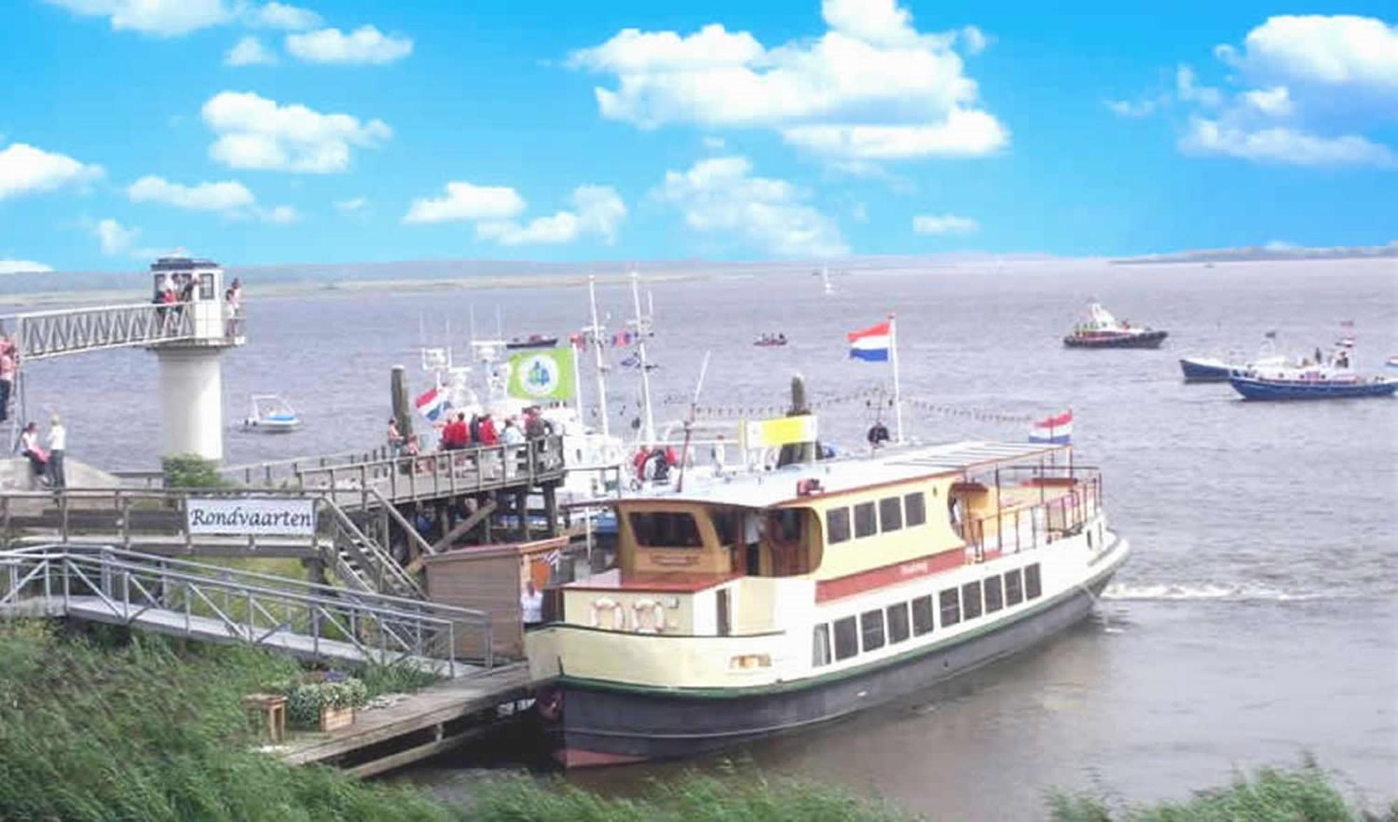 House Marijke With Winter Garden And Direct Access To The Lauwersmeer Anjum Exteriér fotografie